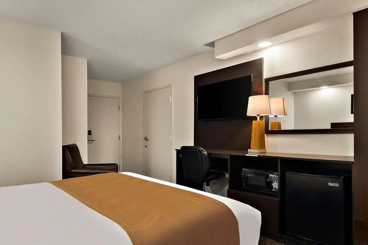 Quality Inn Memphis Northeast Near I-40 2*,  United States
