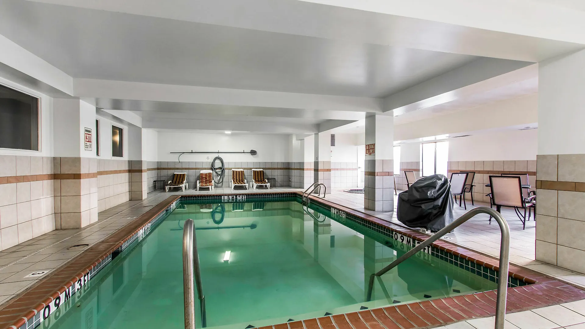Quality Inn Memphis Northeast Near I-40